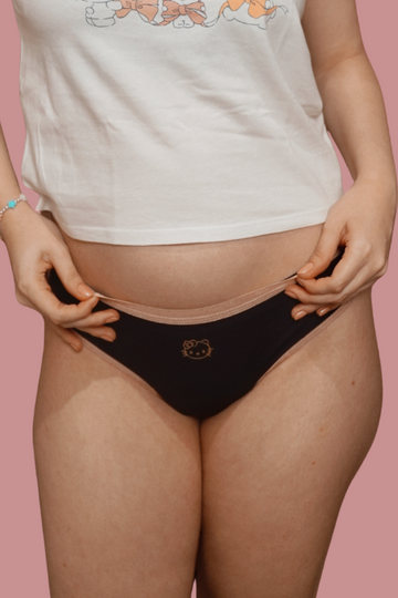 calcinha absorvente - hello kitty